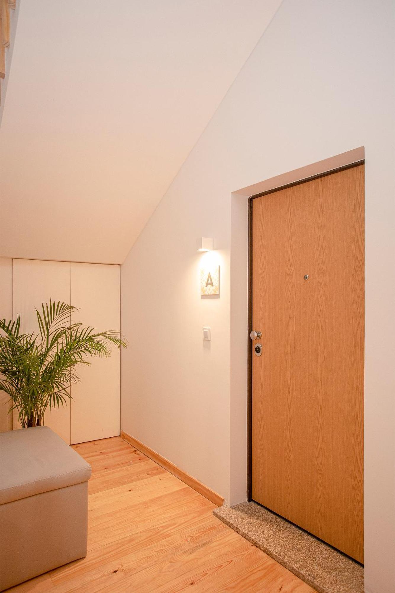 Liiiving In Porto-Mouzinho Residence Apartments Bagian luar foto