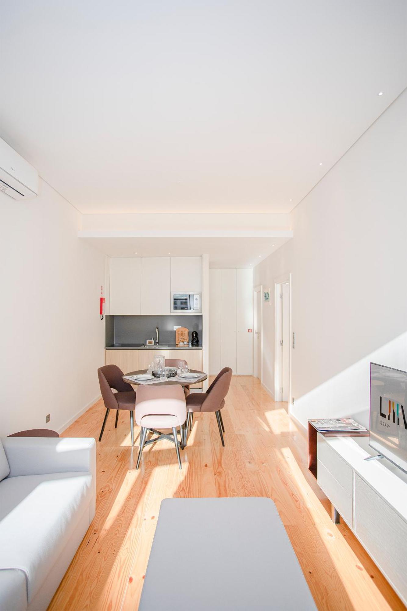 Liiiving In Porto-Mouzinho Residence Apartments Bagian luar foto