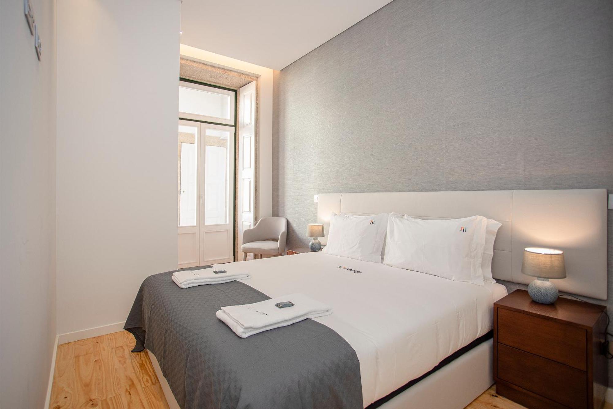 Liiiving In Porto-Mouzinho Residence Apartments Bagian luar foto