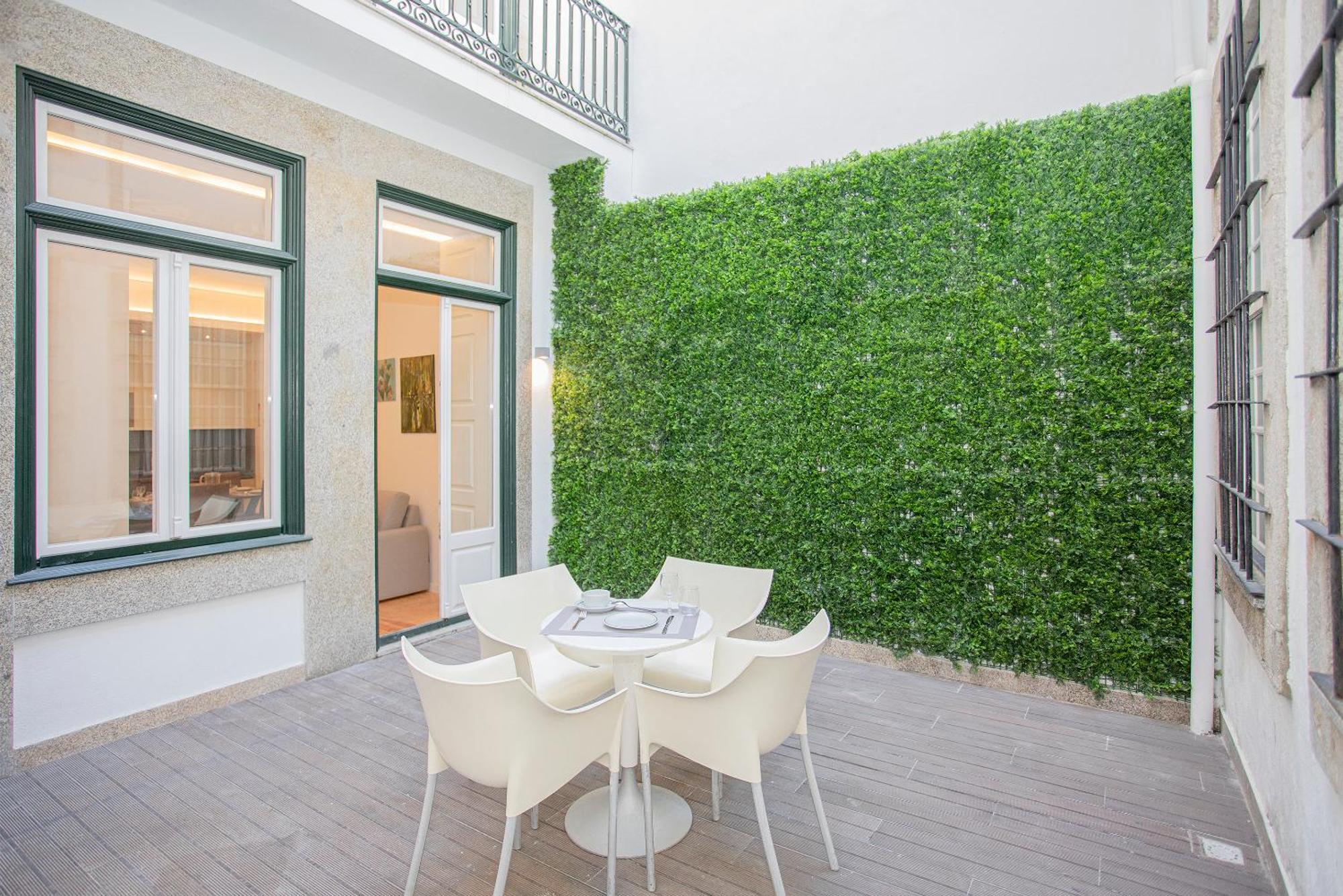 Liiiving In Porto-Mouzinho Residence Apartments Bagian luar foto